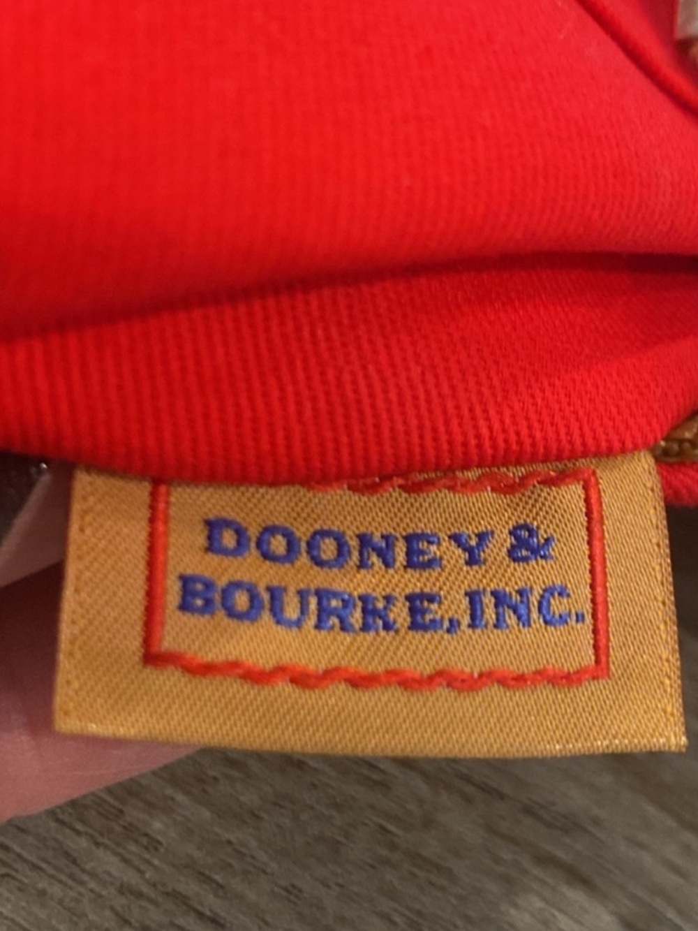 Stunning Yellow Dooney & Bourke Patent Leather Shoulder Bag EUC COA - Picture 13 of 15